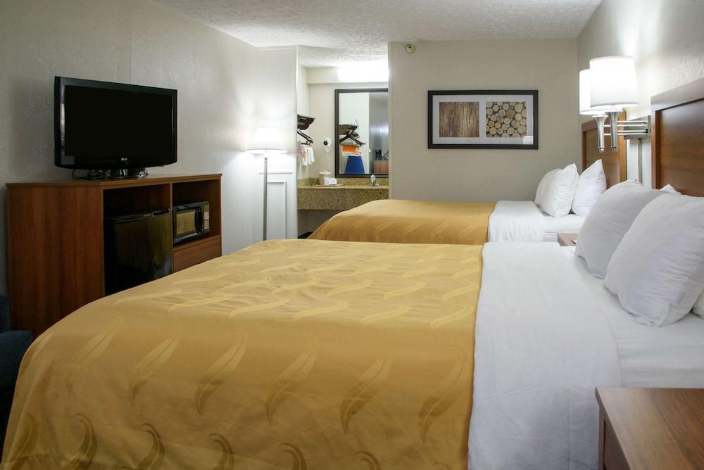 Quality Inn Lewisburg photo 5