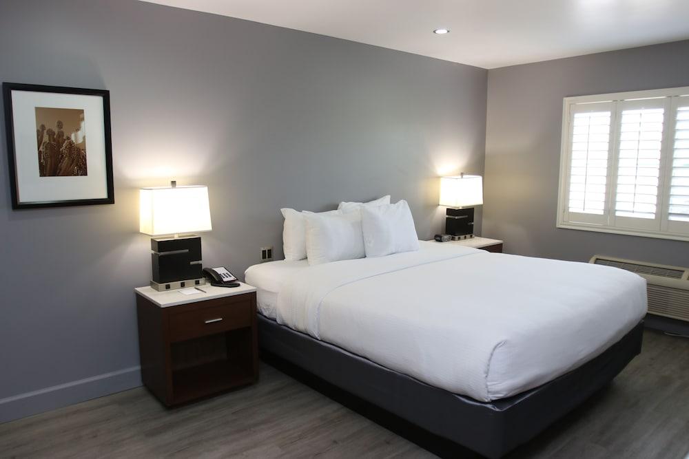 BLVD Hotel and Studios Universal-Hollywood, an Ascend Collection Hotel photo 84