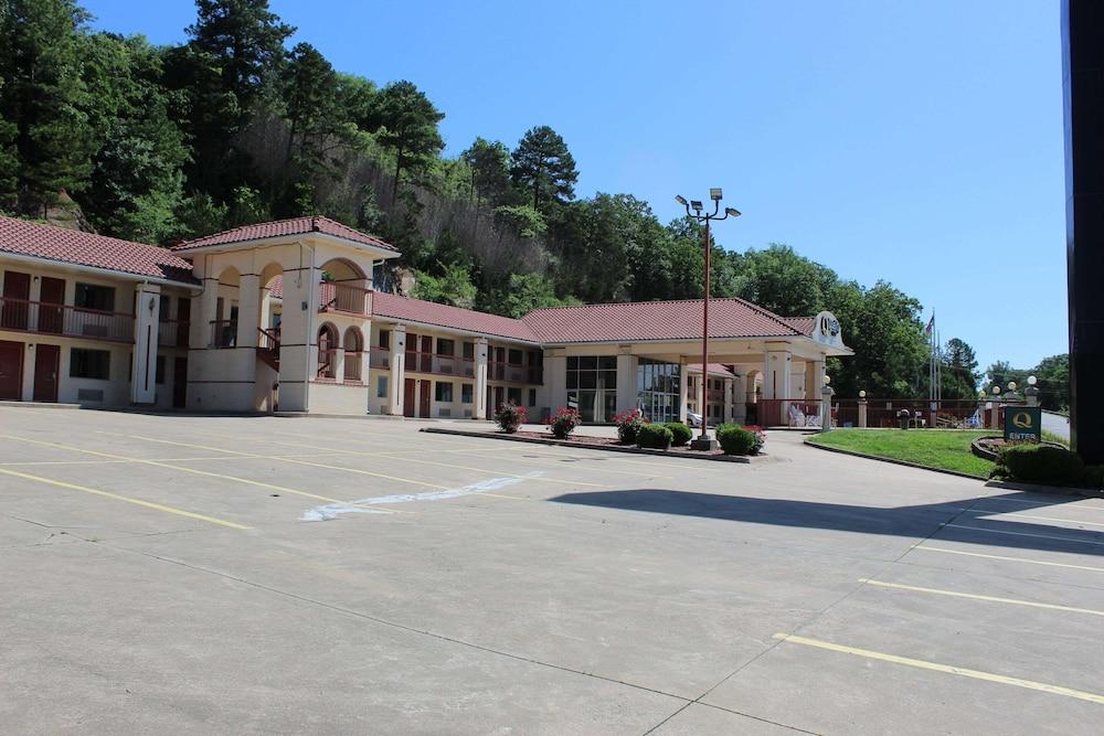 Quality Inn Conway - Greenbrier photo 24