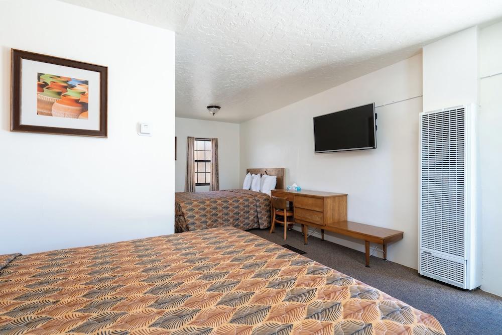 King's Rest Court Inn photo 8
