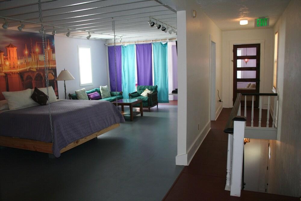 The Loft at Menorcan Square photo 28