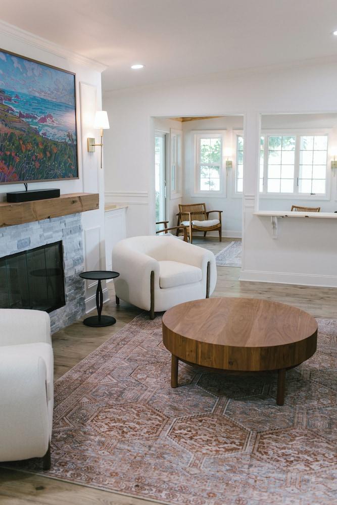 Greenleaf Inn photo 12