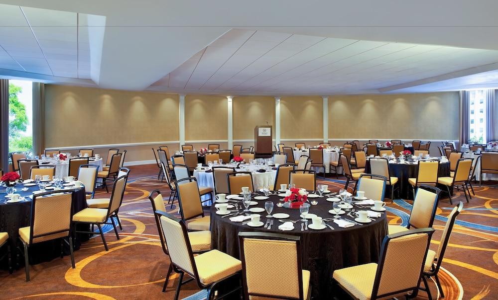 Doubletree by Hilton Washington DC Silver Spring photo 16