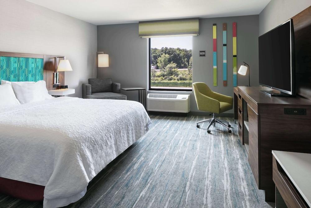 Hampton Inn & Suites Grafton photo 14