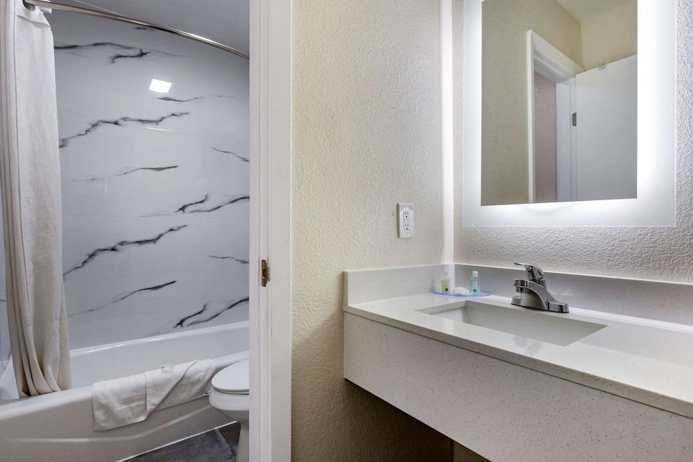 Quality Inn Cameron photo 25