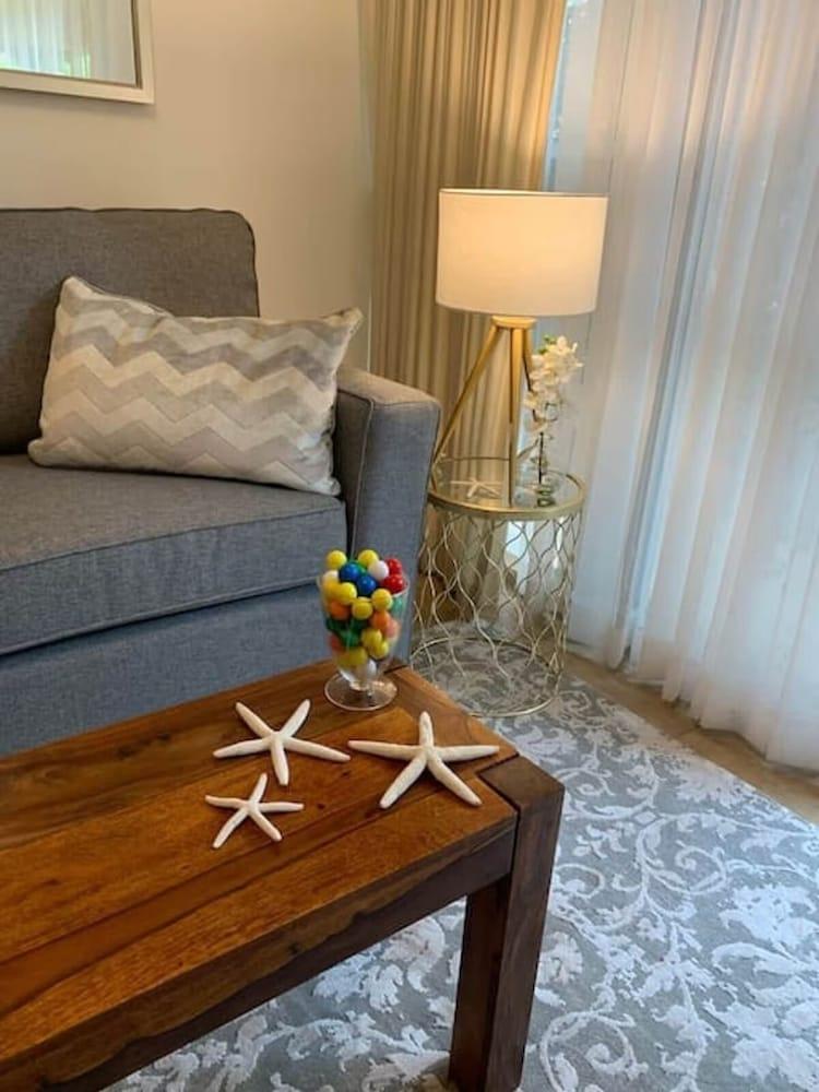 Signature Residences at Maui Banyan photo 45