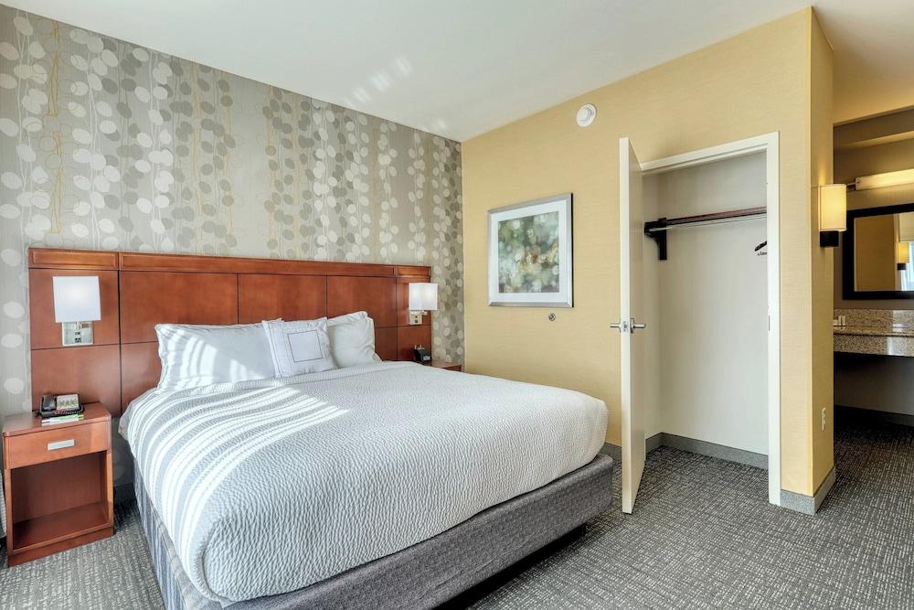 Courtyard by Marriott York photo 12