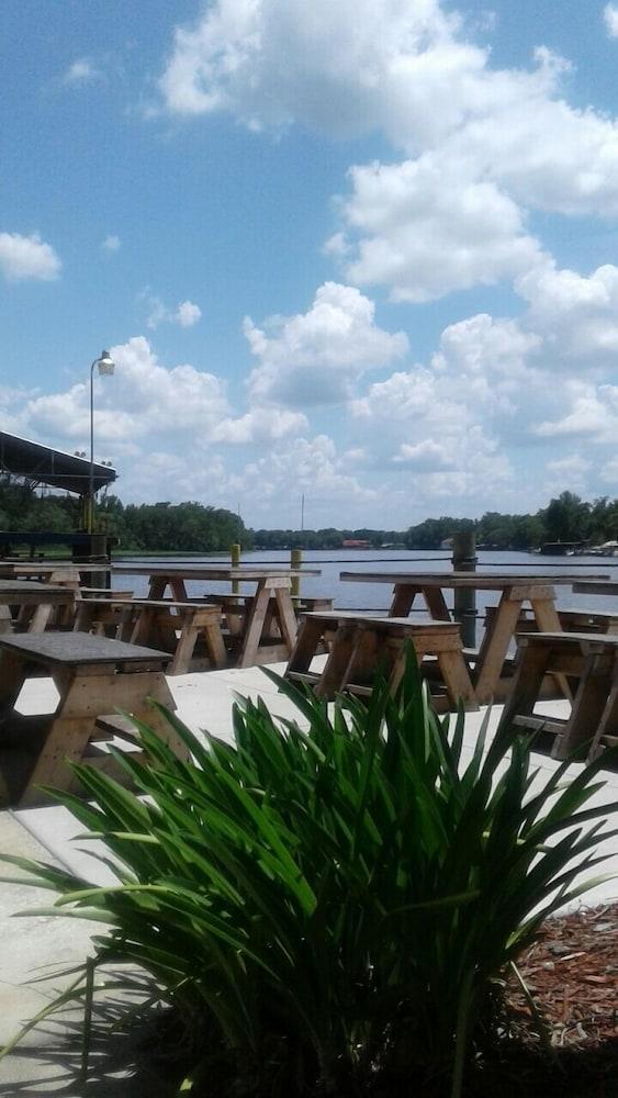 Astor Bridge Marina & Motel photo 14