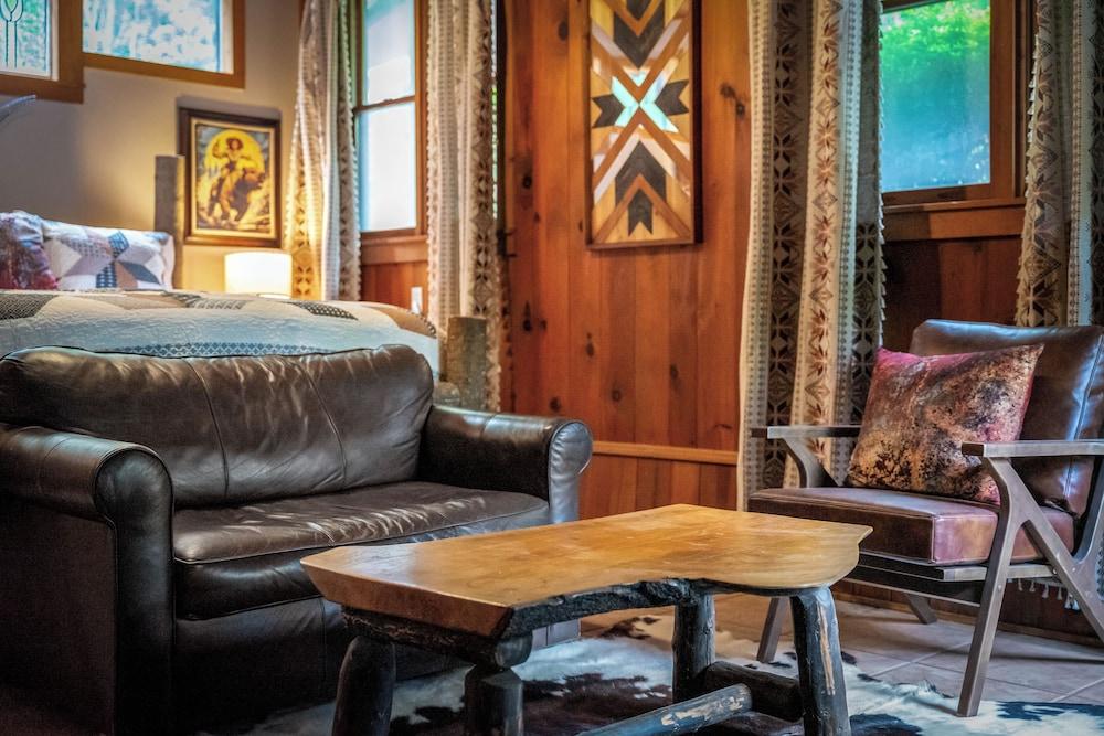 North 40 Lodge photo 24