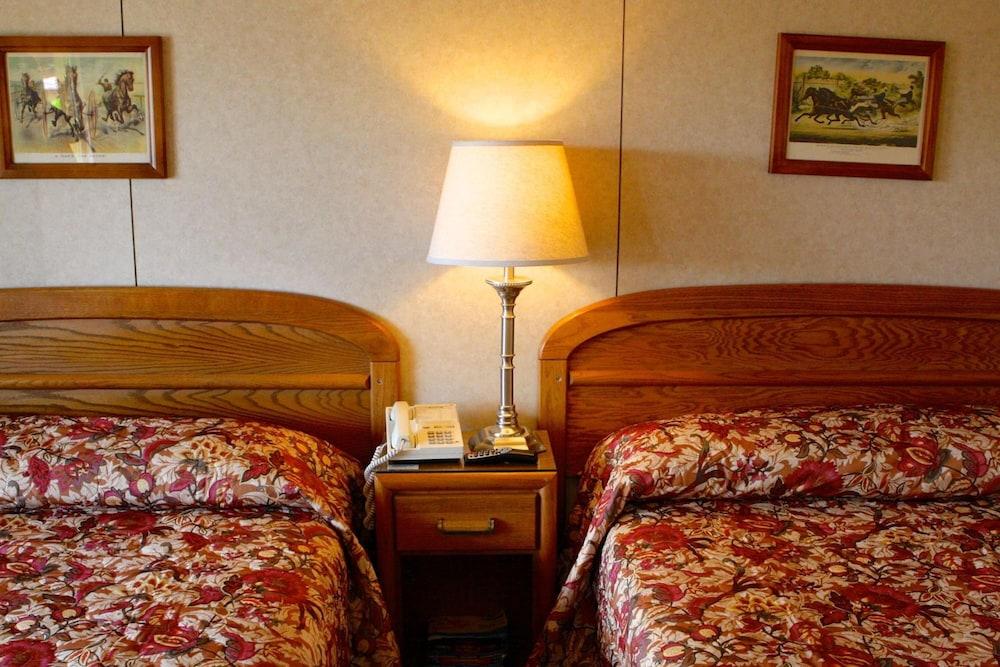 Melody Ranch Motel photo 20