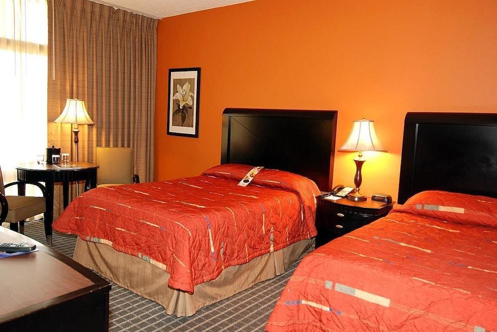 Oakland Airport Executive Hotel photo 49