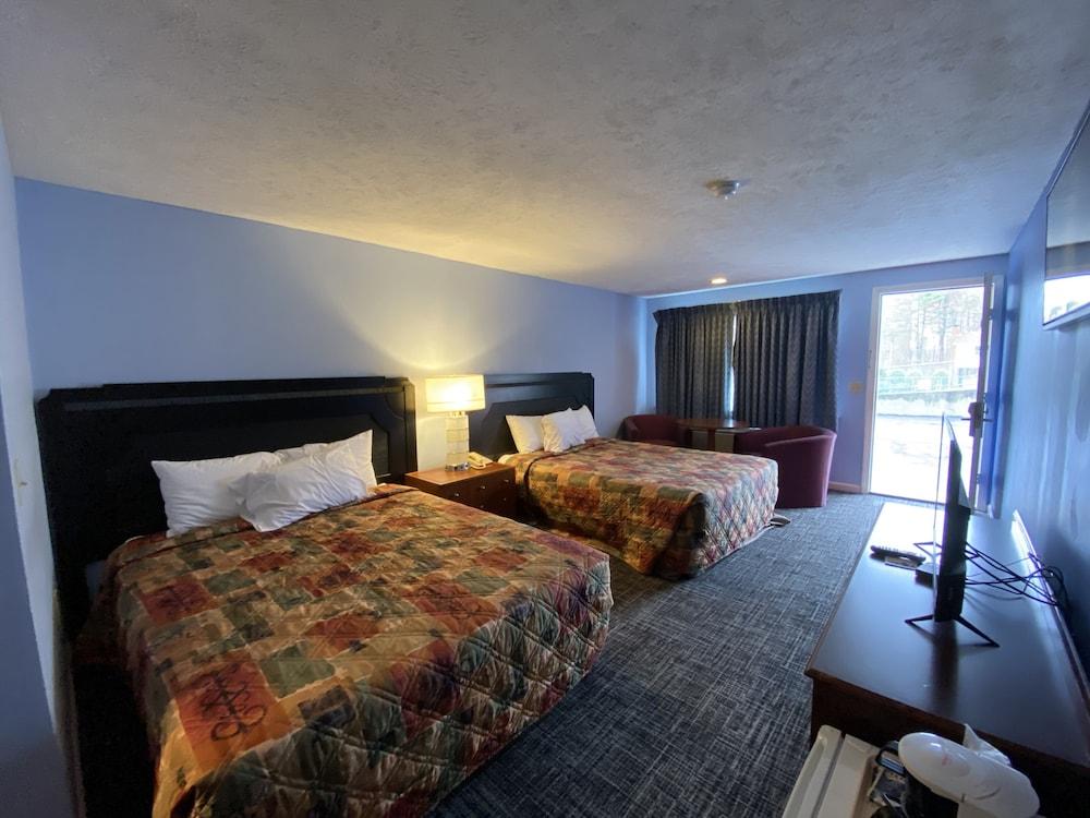 Economy Lodge photo 30