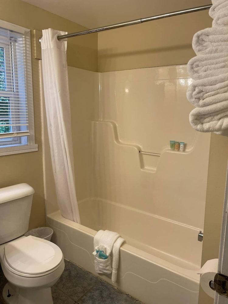 Grand Beach Inn photo 5