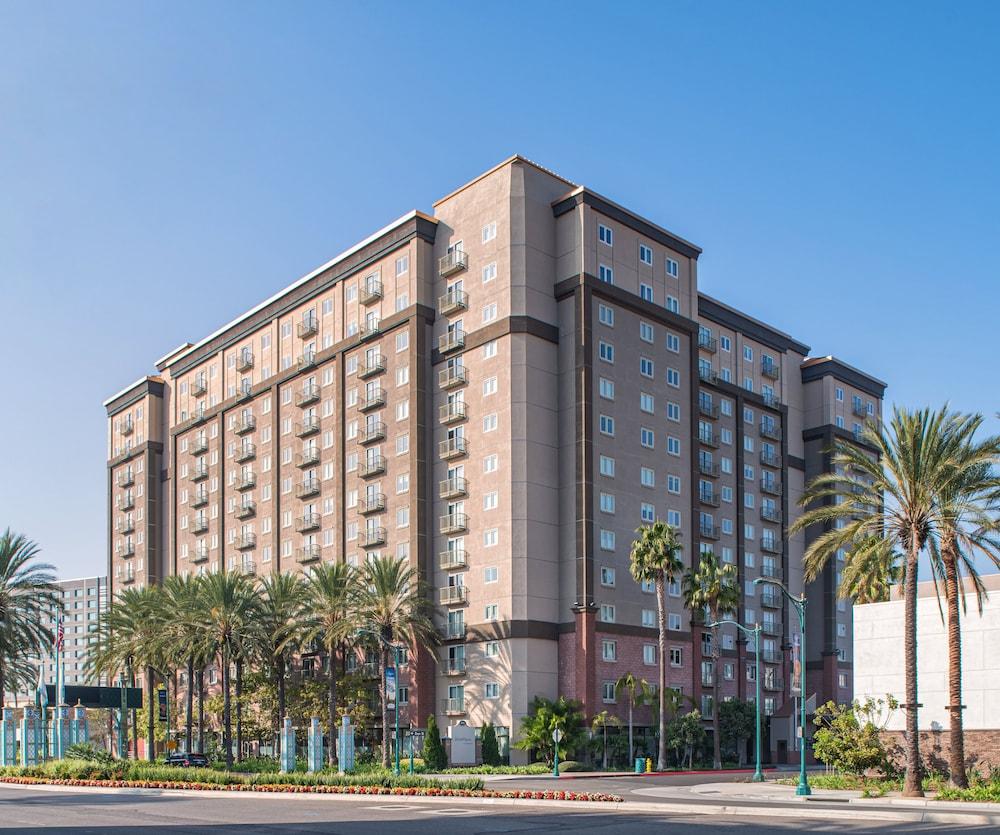 WorldMark Anaheim photo 1