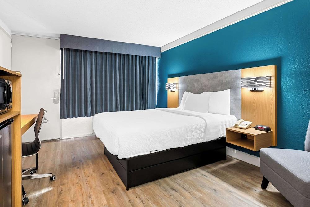 Quality Inn Slidell I-10 photo 13