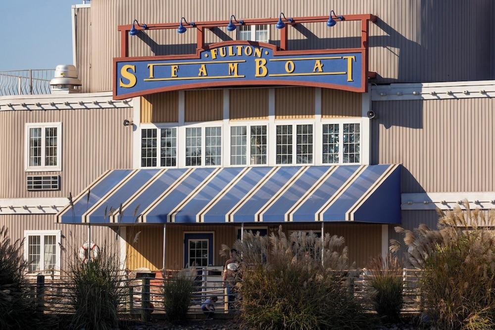 Fulton Steamboat Inn photo 71