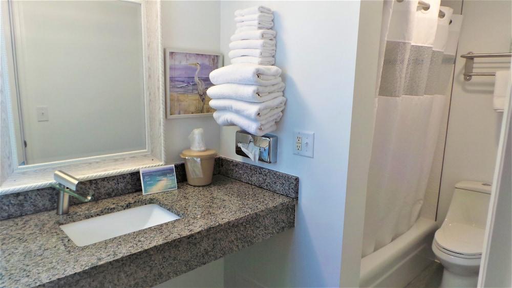 Island House Hotel photo 10
