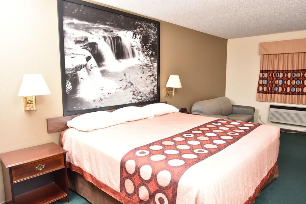 Super 8 by Wyndham Springfield/Battlefield photo 22