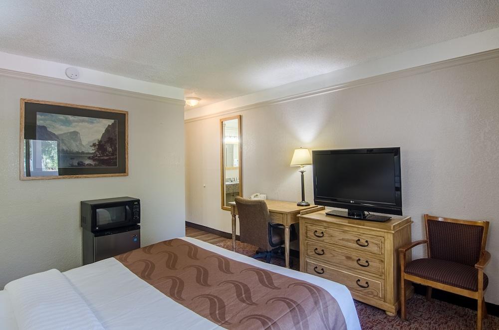 Quality Inn Buffalo photo 10