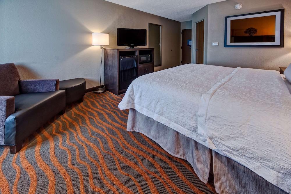 Hampton Inn by Hilton Clarksville photo 16