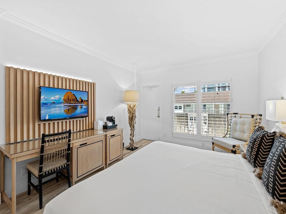 Beachcomber Resort & Club photo 57