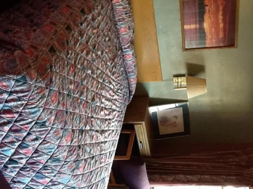 Snowy River Inn photo 15