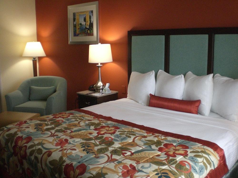 Best Western Plus Palm Beach Gardens Hotel & Ste & Conf Ctr photo 8