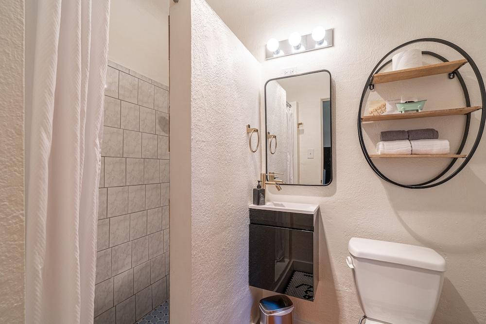 b.side motel + rv photo 18