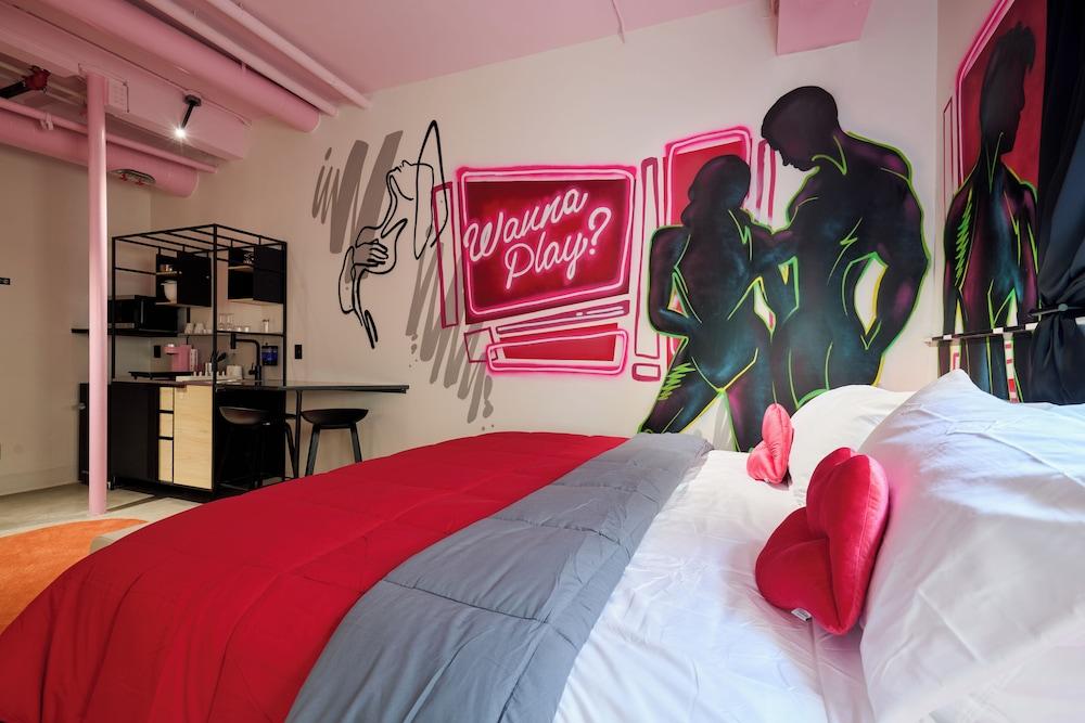 BIG LITTLE HOTEL photo 52