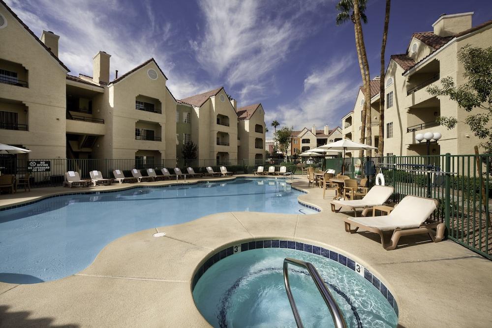 Holiday Inn Club Vacations at Desert Club Resort by IHG photo 45