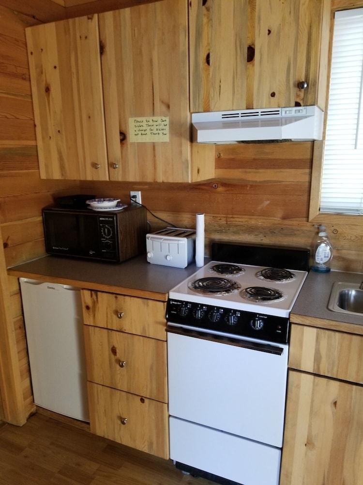 Sourdough Lodge photo 29