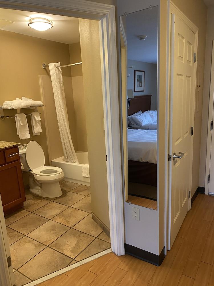 Candlewood Suites Williamsport by IHG photo 33