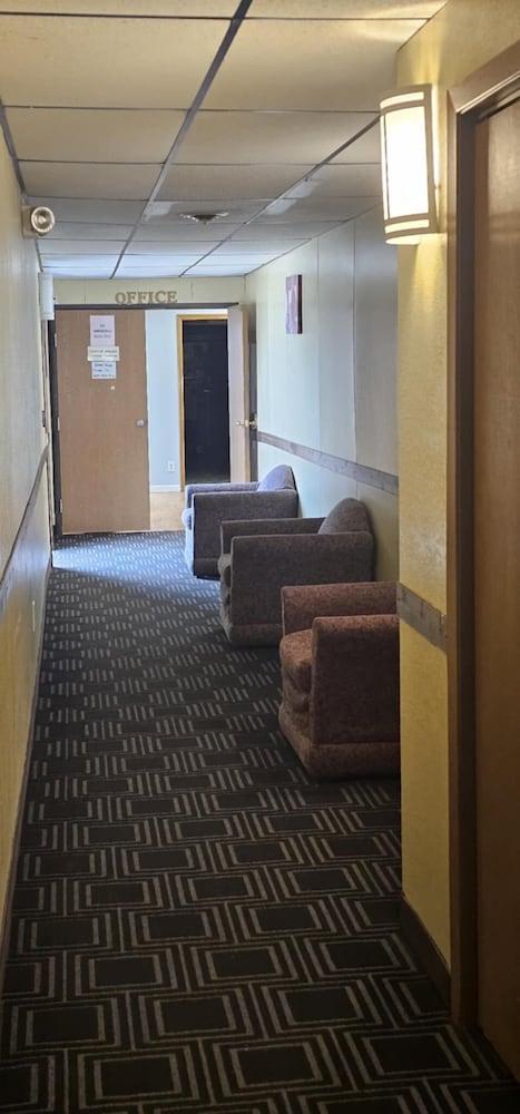 Warrior INN photo 16