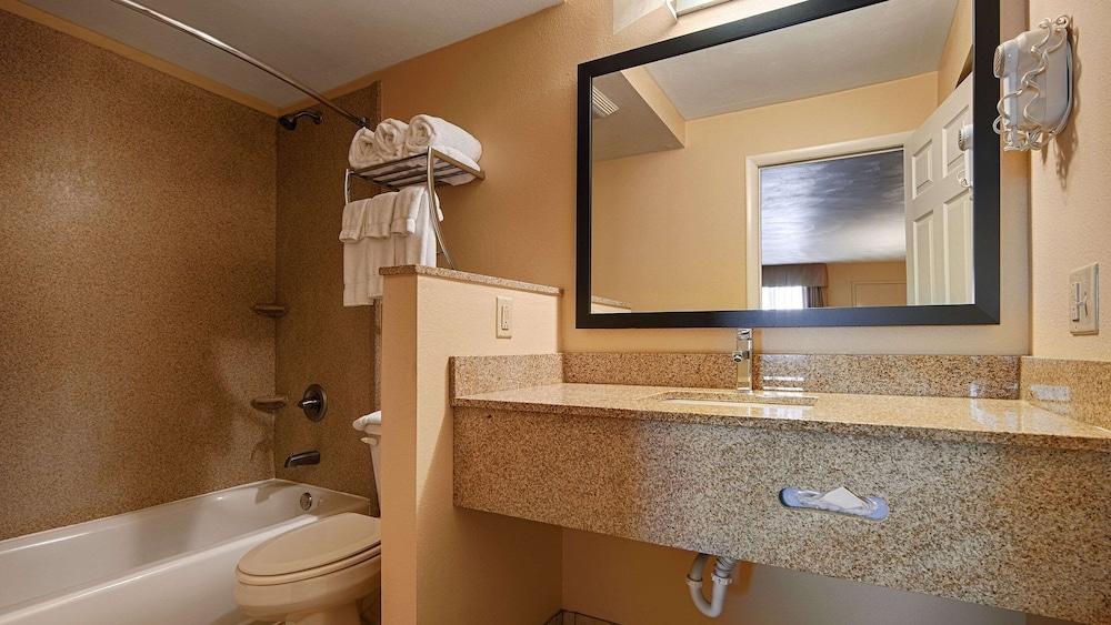 Quality Inn & Suites Williamsport photo 37