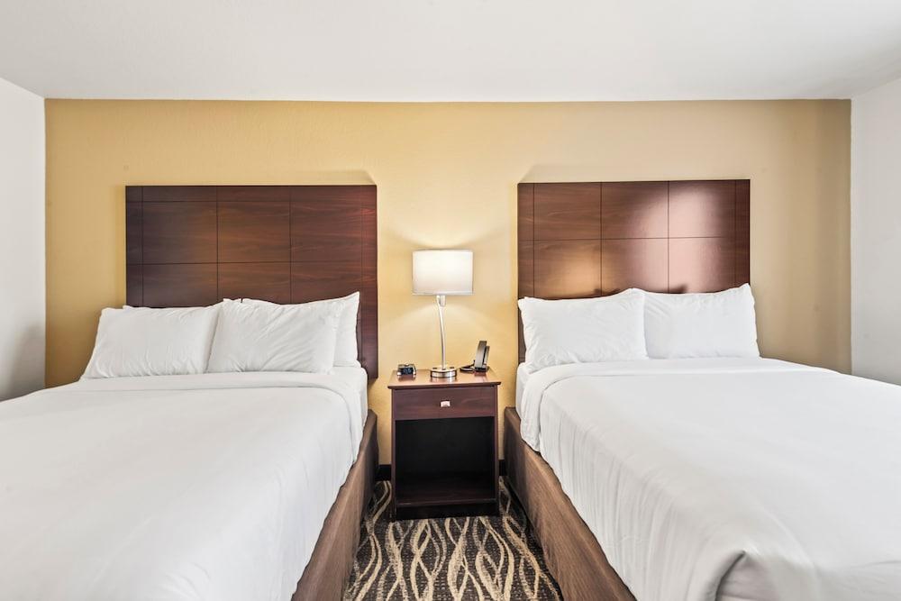 Cobblestone Hotel & Suites - Foley photo 9