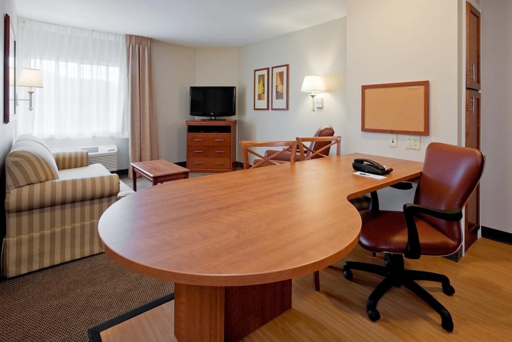 Candlewood Suites Williamsport by IHG photo 7