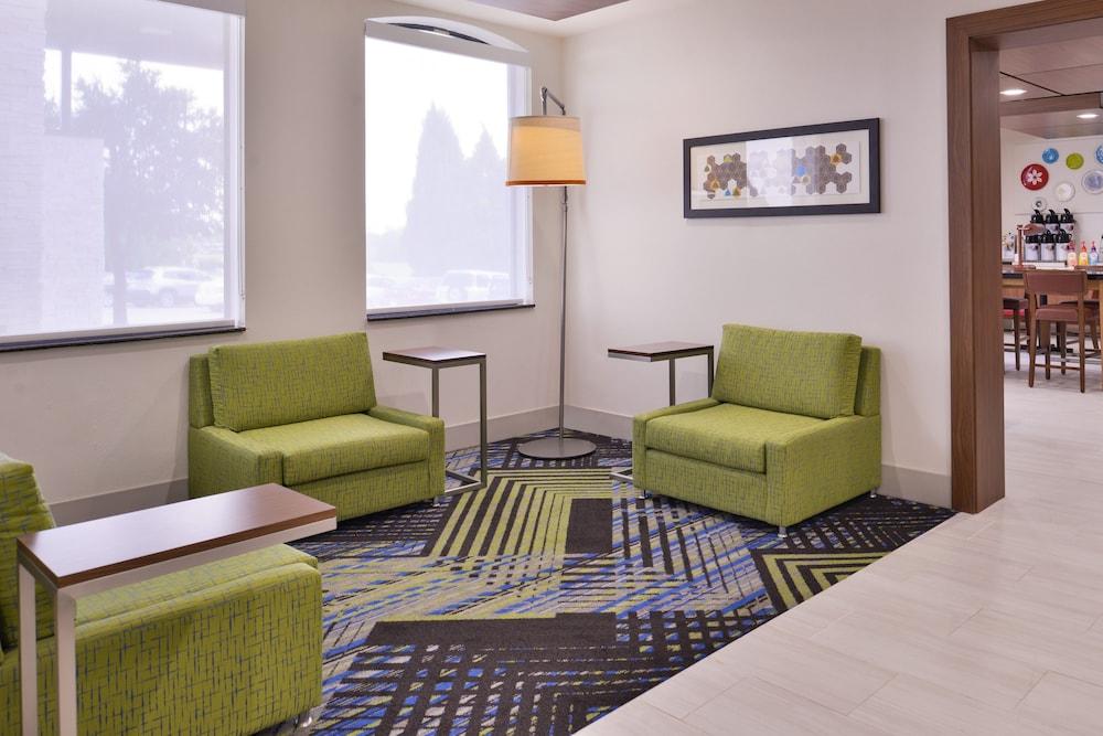 Holiday Inn Express Hotel & Suites Mesquite by IHG photo 52