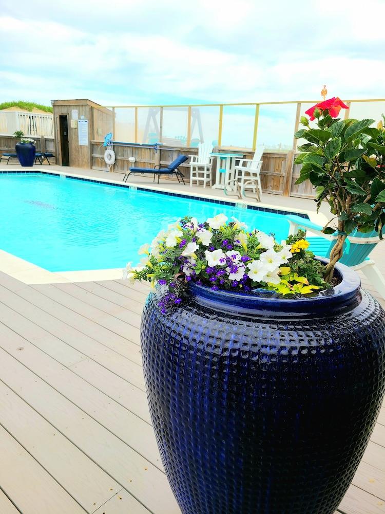 SandSpur Ocean Cottages photo 5