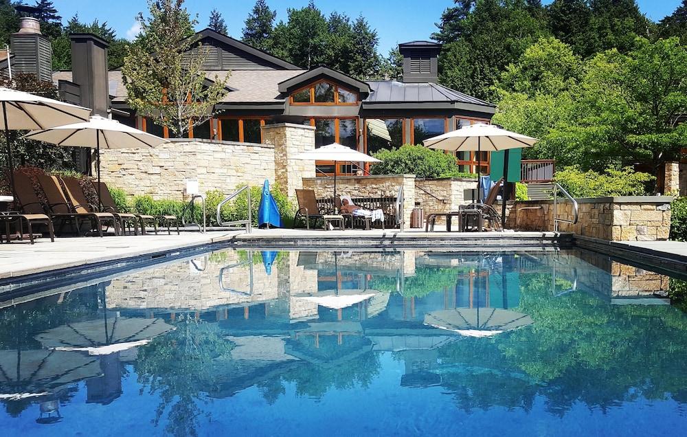Topnotch Resort photo 1