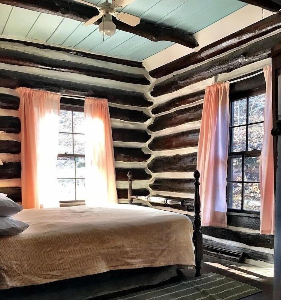 Wilderness Lodge photo 9