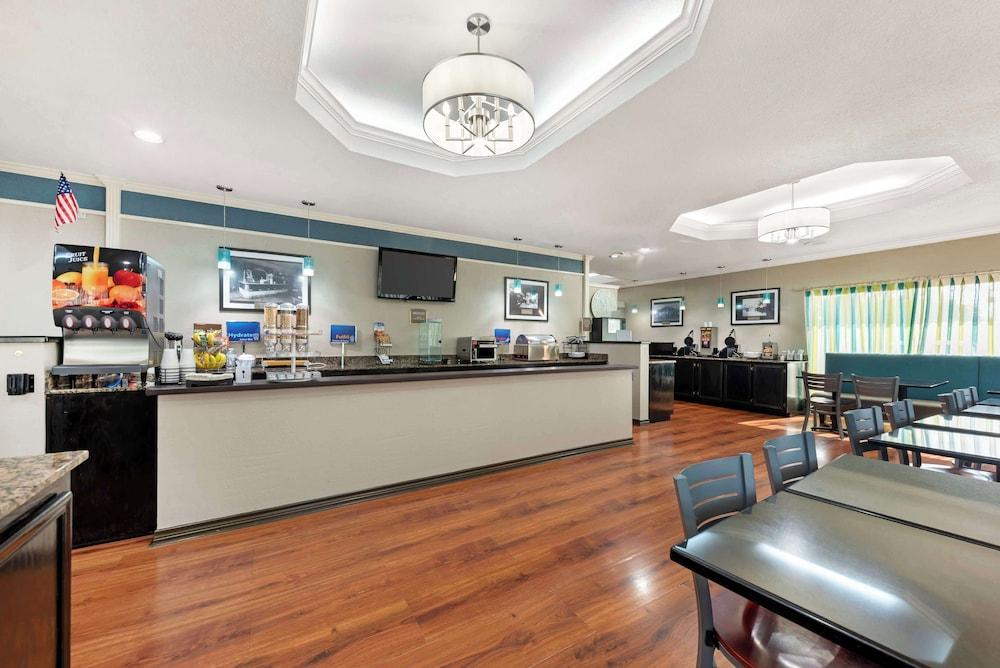 Best Western Post Oak Inn photo 20