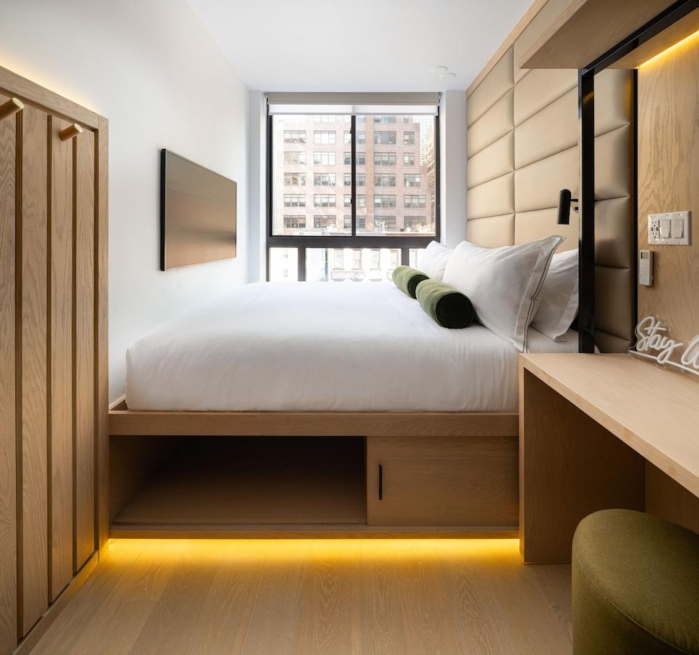 Little Charlie Hotel photo 12