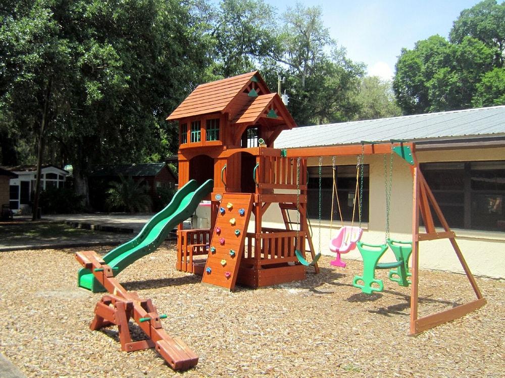 Riverside Lodge Resort photo 13