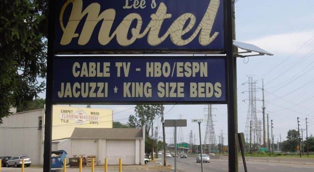 Lee's Motel photo 13