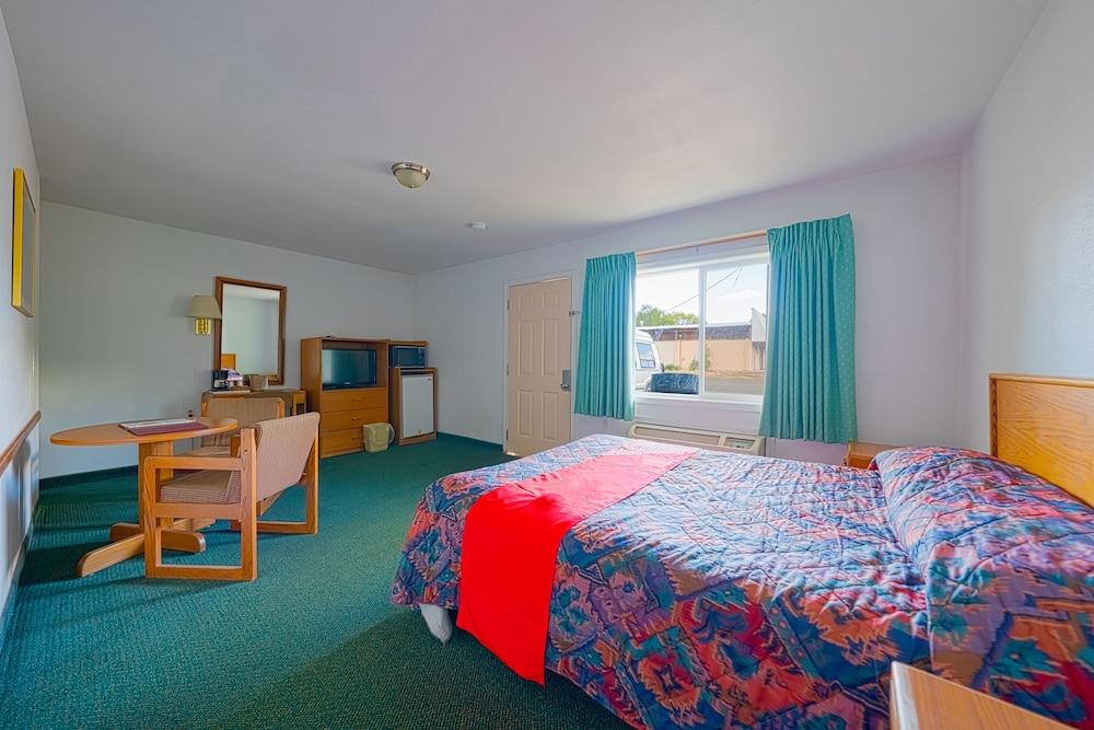 Budget 8 Motel John Day photo 16