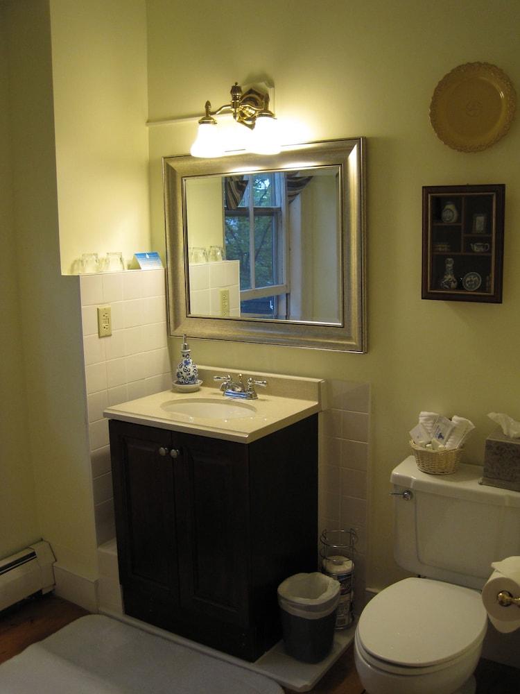Federal House Inn photo 37