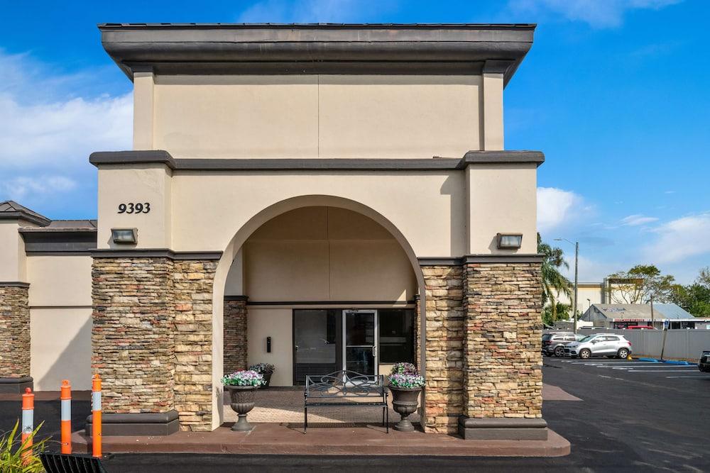 Americas Best Value Inn Orlando photo 26
