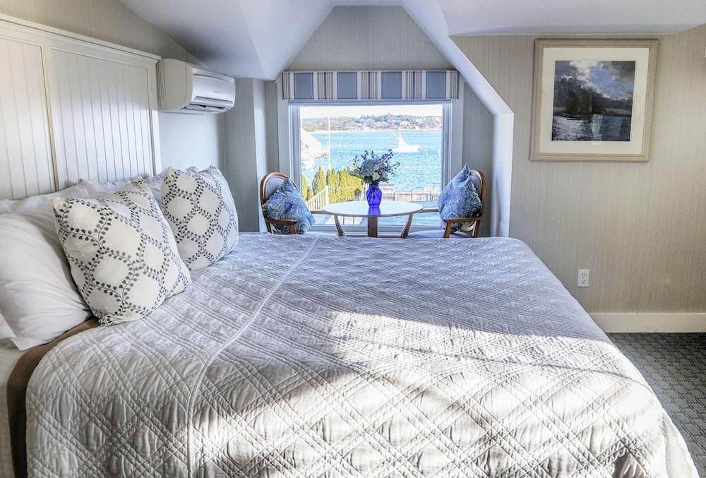 The Harborside Inn photo 30