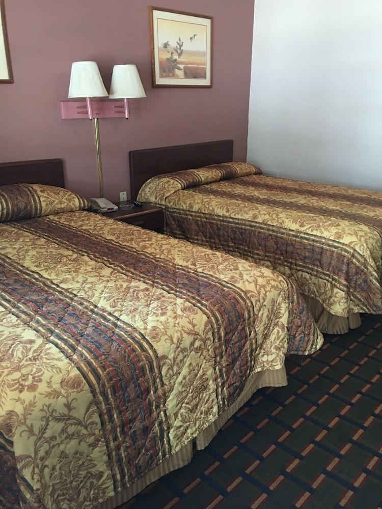 Best Value Inn Motel Sandusky photo 39