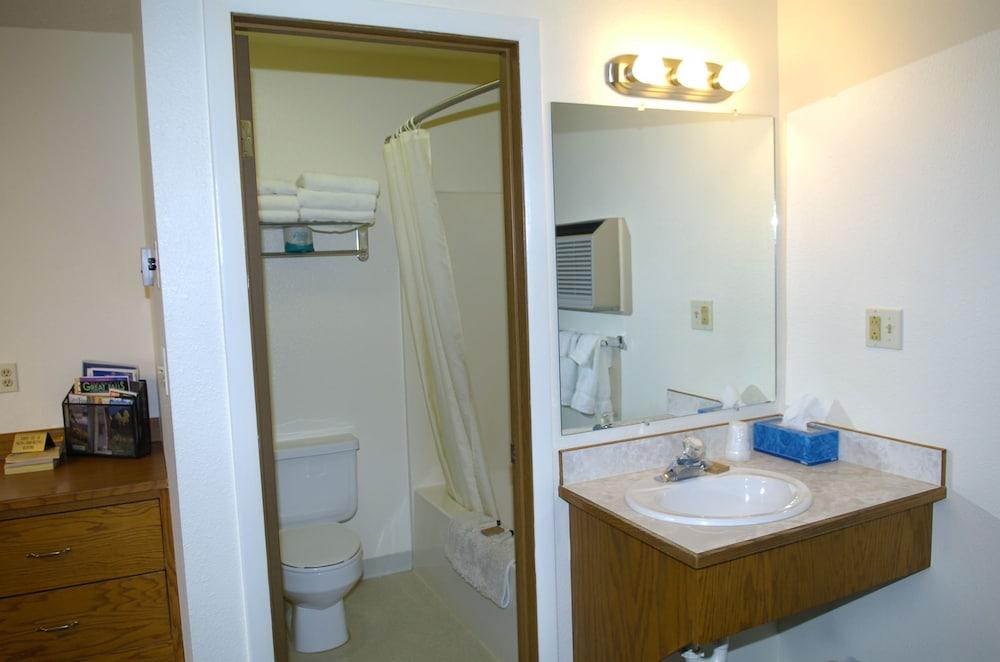 Trout Montana Motel photo 47